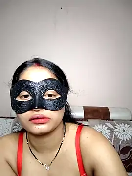 bigtitsqueen online show from 04/03/26, 07:28