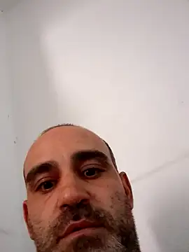 pelarrico12 online show from 01/15/25, 01:52