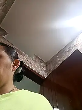 MirandaSoto online show from 11/09/25, 04:00