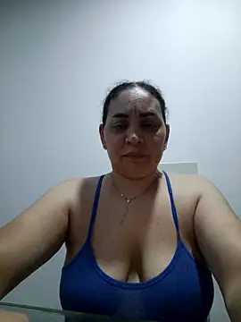 MirandaSoto online show from 02/15/26, 05:48