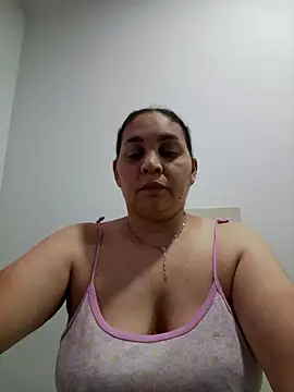 MirandaSoto online show from 04/28/26, 03:33