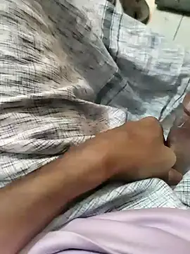 Snapshot of jonypl chatting on 01/18/25, 11:22 jonypl online show from 01/18/25, 11:22