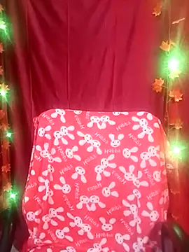 Snapshot of Stripy_Doll chatting on 02/19/25, 12:11 Stripy Doll online show from 02/19/25, 12:11
