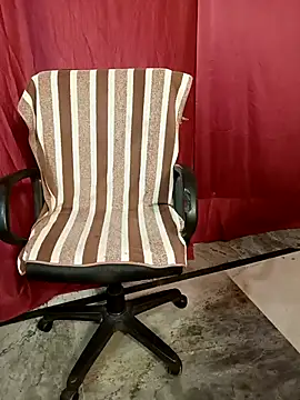 Stripy Doll online show from 10/27/25, 12:31