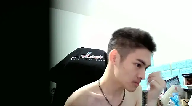 Snapshot of thisisbook_223 chatting on 12/25/24, 03:38 thisisbook 223 online show from 12/25/24, 03:38