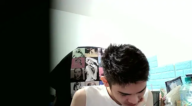 Snapshot of thisisbook_223 chatting on 01/25/25, 09:36 thisisbook 223 online show from 01/25/25, 09:36