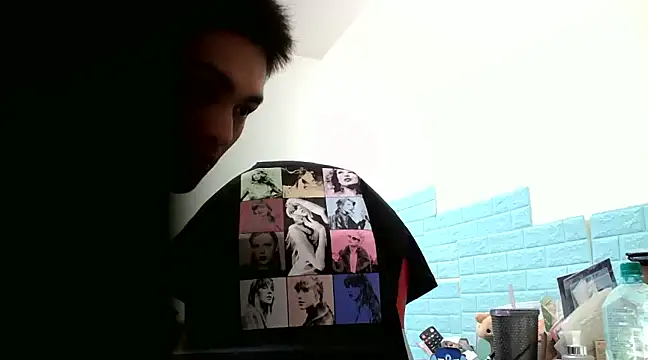 Snapshot of thisisbook_223 chatting on 01/25/25, 03:41 thisisbook 223 online show from 01/25/25, 03:41