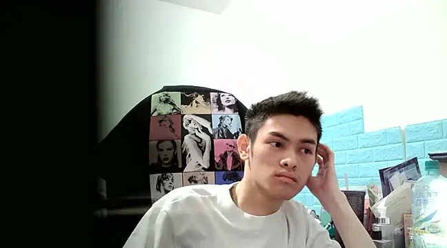 Snapshot of thisisbook_223 chatting on 02/03/25, 09:50 thisisbook 223 online show from 02/03/25, 09:50