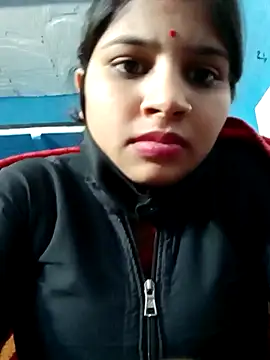 Snapshot of Nisha_Cute chatting on 02/08/25, 10:29 Nisha Cute online show from 02/08/25, 10:29