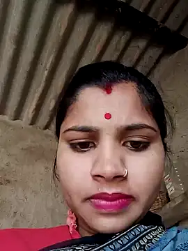 Snapshot of Nisha_Cute chatting on 02/15/25, 08:44 Nisha Cute online show from 02/15/25, 08:44