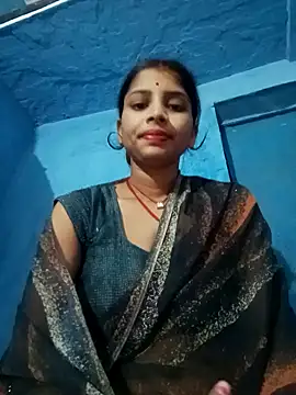 Snapshot of Nisha_Cute chatting on 10/11/25, 10:19 Nisha Cute online show from 10/11/25, 10:19