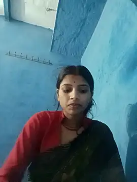 Snapshot of Nisha_Cute chatting on 10/14/25, 11:05 Nisha Cute online show from 10/14/25, 11:05