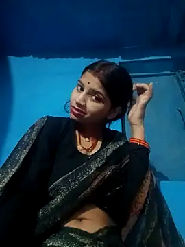 Snapshot of Nisha_Cute chatting on 10/19/25, 07:47 Nisha Cute online show from 10/19/25, 07:47