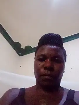 Snapshot of Danny_lady chatting on 02/27/25, 03:37 Danny lady online show from 02/27/25, 03:37