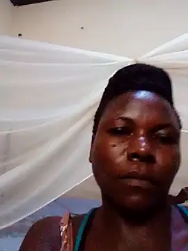 Snapshot of Danny_lady chatting on 02/28/25, 10:41 Danny lady online show from 02/28/25, 10:41