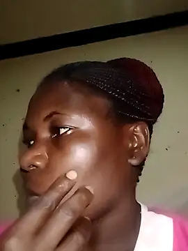 Snapshot of Danny_lady chatting on 09/17/25, 04:30 Danny lady online show from 09/17/25, 04:30