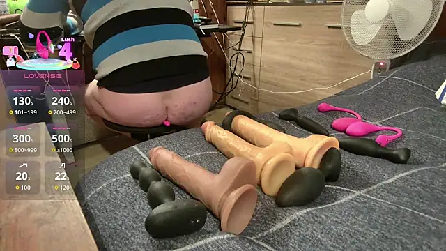 misteryman1956 online show from 09/27/25, 03:44