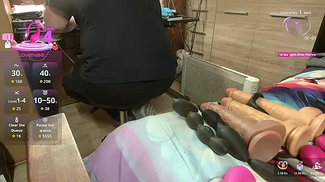 misteryman1956 online show from 11/28/25, 06:49