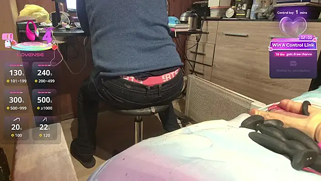 misteryman1956 online show from 04/19/26, 06:10