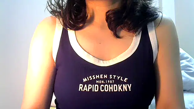 Snapshot of phuljhadi chatting on 01/12/25, 04:50 phuljhadi online show from 01/12/25, 04:50