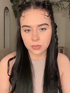  SweetCandyy online show from 03/28/26, 08:30