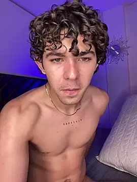 Luca ferrer  online show from 03/15/25, 06:58