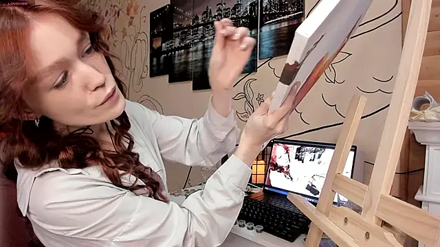 such juicee online show from 12/08/24, 09:57