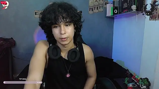 Snapshot of kairozz chatting on 01/05/25, 07:28 kairozz online show from 01/05/25, 07:28