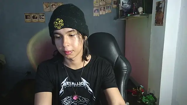 Snapshot of kairozz chatting on 02/12/25, 12:55 kairozz online show from 02/12/25, 12:55