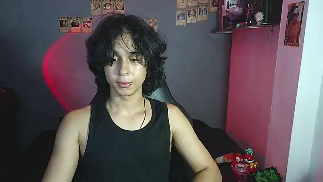 Snapshot of kairozz chatting on 02/13/25, 08:55 kairozz online show from 02/13/25, 08:55