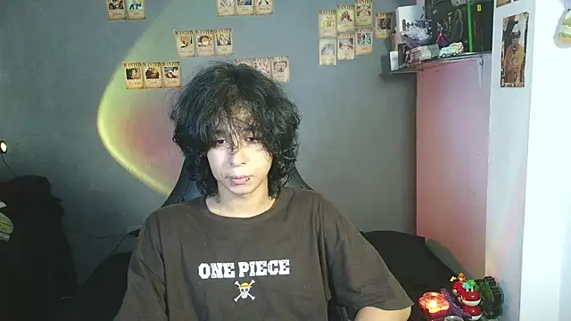 Snapshot of kairozz chatting on 02/22/25, 01:57 kairozz online show from 02/22/25, 01:57