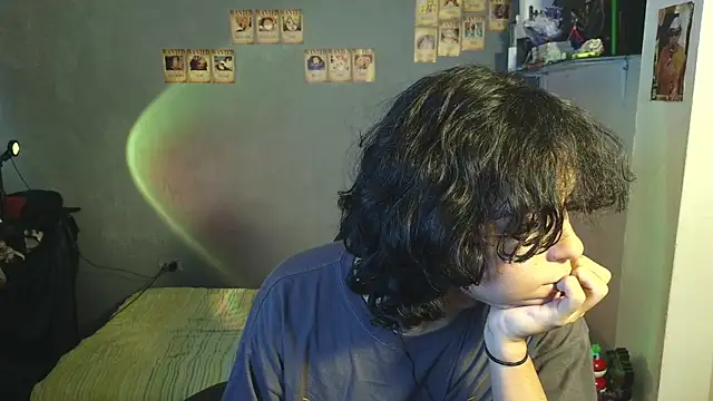 Snapshot of kairozz chatting on 02/24/25, 07:19 kairozz online show from 02/24/25, 07:19