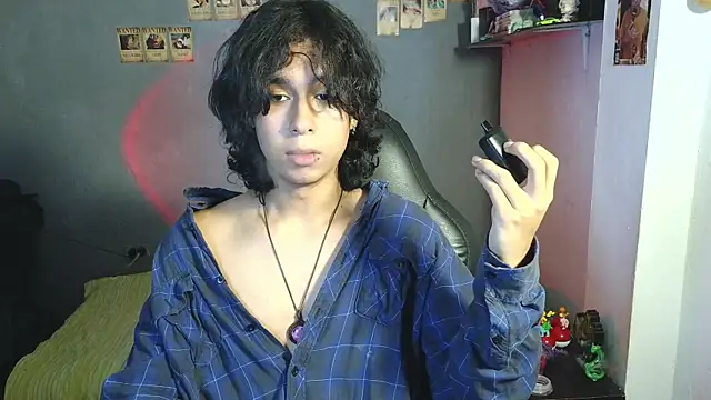 Snapshot of kairozz chatting on 02/26/25, 06:43 kairozz online show from 02/26/25, 06:43