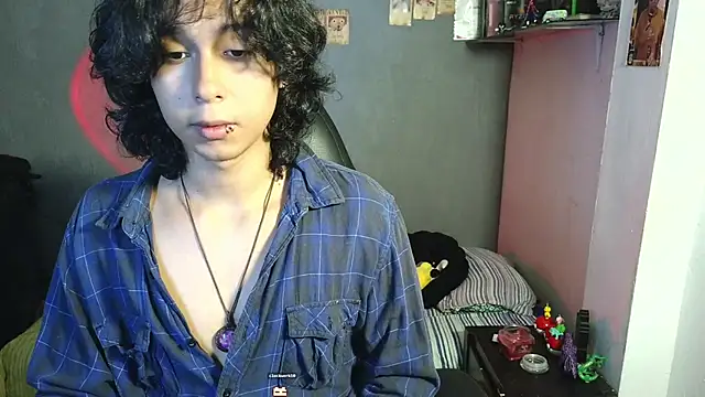 Snapshot of kairozz chatting on 03/02/25, 10:48 kairozz online show from 03/02/25, 10:48