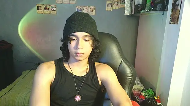 Snapshot of kairozz chatting on 03/10/25, 07:50 kairozz online show from 03/10/25, 07:50