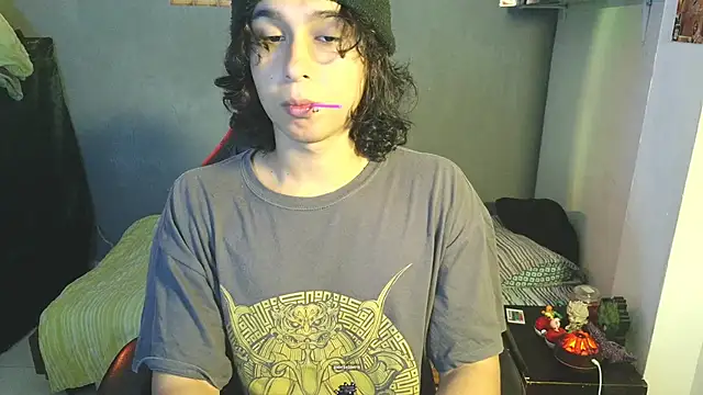 Snapshot of kairozz chatting on 03/16/25, 11:04 kairozz online show from 03/16/25, 11:04