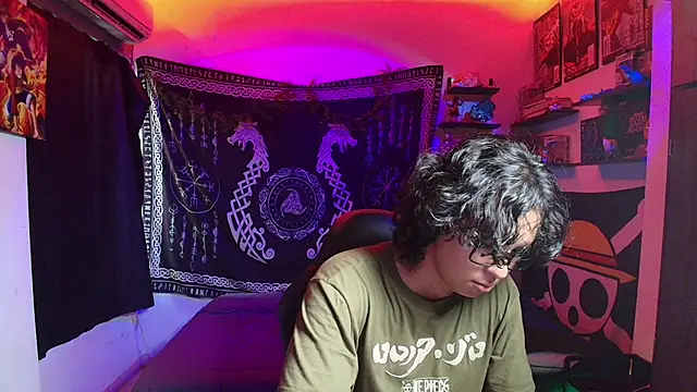 Snapshot of kairozz chatting on 09/27/25, 05:40 kairozz online show from 09/27/25, 05:40