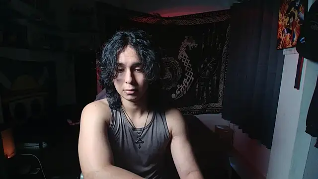 Snapshot of kairozz chatting on 10/29/25, 04:20 kairozz online show from 10/29/25, 04:20