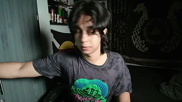 Snapshot of kairozz chatting on 07/30/26, 09:25 kairozz online show from 07/30/26, 09:25