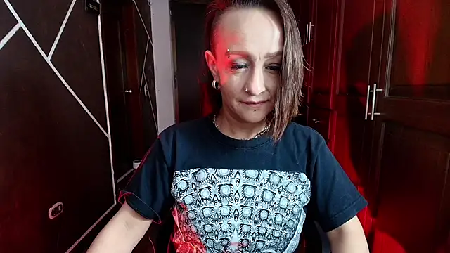 NatashaMason  online show from 02/05/25, 11:44