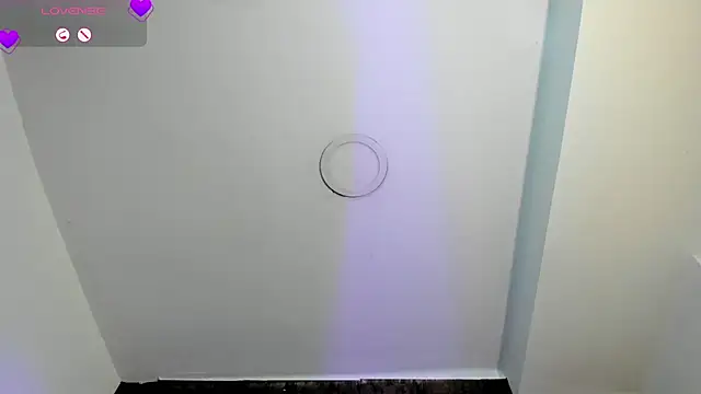 nicole  parker1 online show from 11/20/25, 07:02