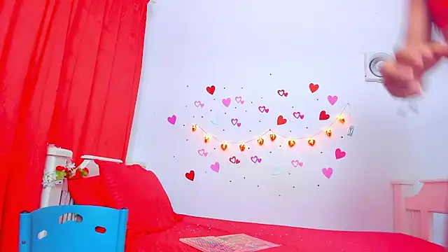 Snapshot of Tasty_Alan chatting on 02/14/25, 08:48 Tasty Alan online show from 02/14/25, 08:48