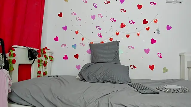 Snapshot of Tasty_Alan chatting on 02/20/25, 04:18 Tasty Alan online show from 02/20/25, 04:18