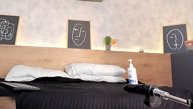 karina gomez 18 online show from 04/09/26, 11:48