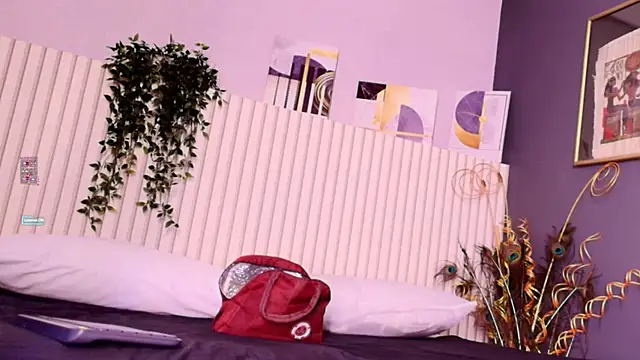 karina gomez 18 online show from 06/30/26, 11:00