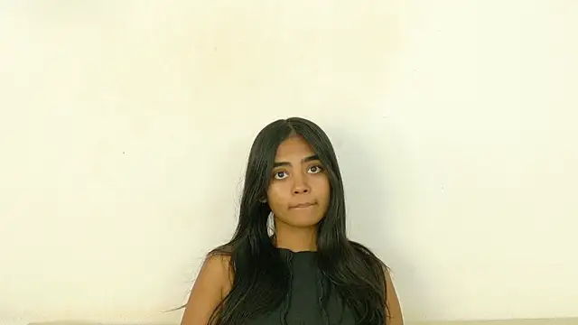 Snapshot of julieta_aguilar1 chatting on 09/27/25, 08:25 julieta aguilar1 online show from 09/27/25, 08:25