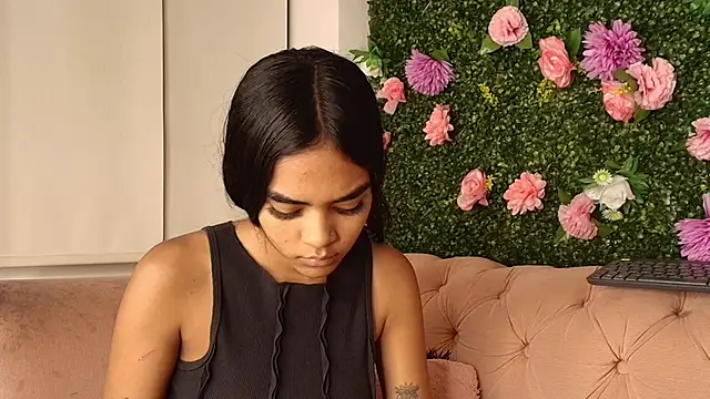 julieta aguilar1 online show from 01/13/26, 07:19