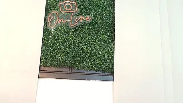 julieta aguilar1 online show from 04/17/26, 06:55