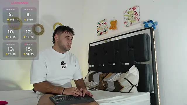 Valerio 22 online show from 11/30/25, 10:58