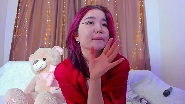 Snapshot of Dollyaa chatting on 02/24/25, 01:46 Dollyaa online show from 02/24/25, 01:46